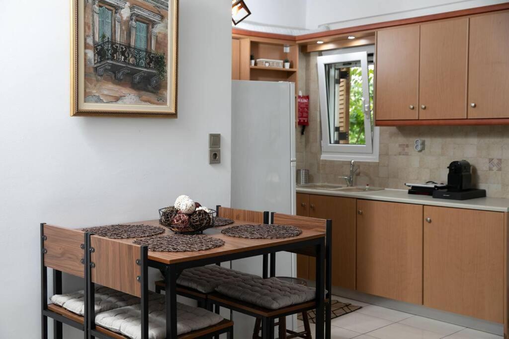 Aegina Town Apartment , With Private Parking Kültér fotó